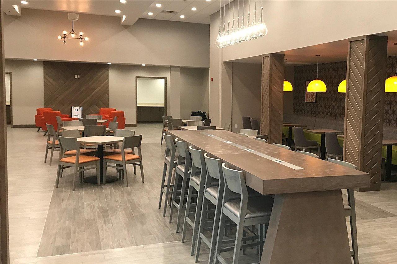 Holiday Inn & Suites Memphis Southeast-Germantown By Ihg Exterior foto